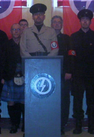 garyraikesfuhrer2.jpg
